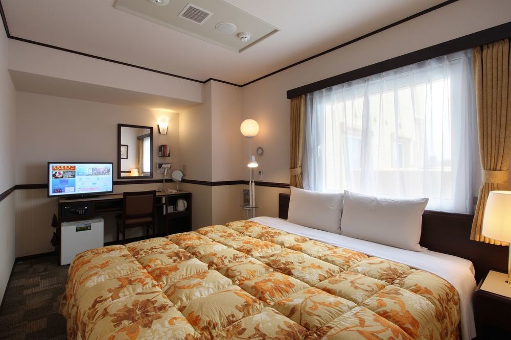 Toyoko Inn Tokyo Yamanote Sen Otsuka Eki Kita Guchi No 2 Екстер'єр фото